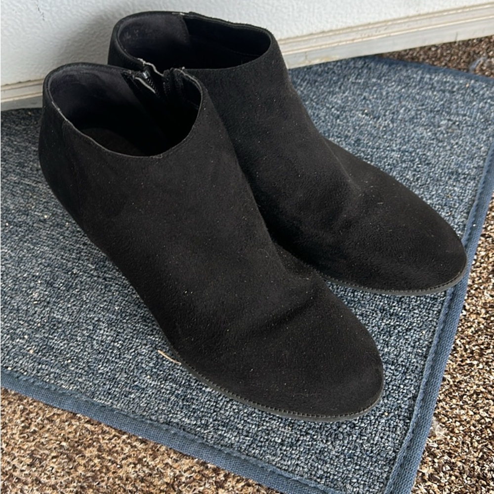 Dr. Scholls Black Ankle Boots